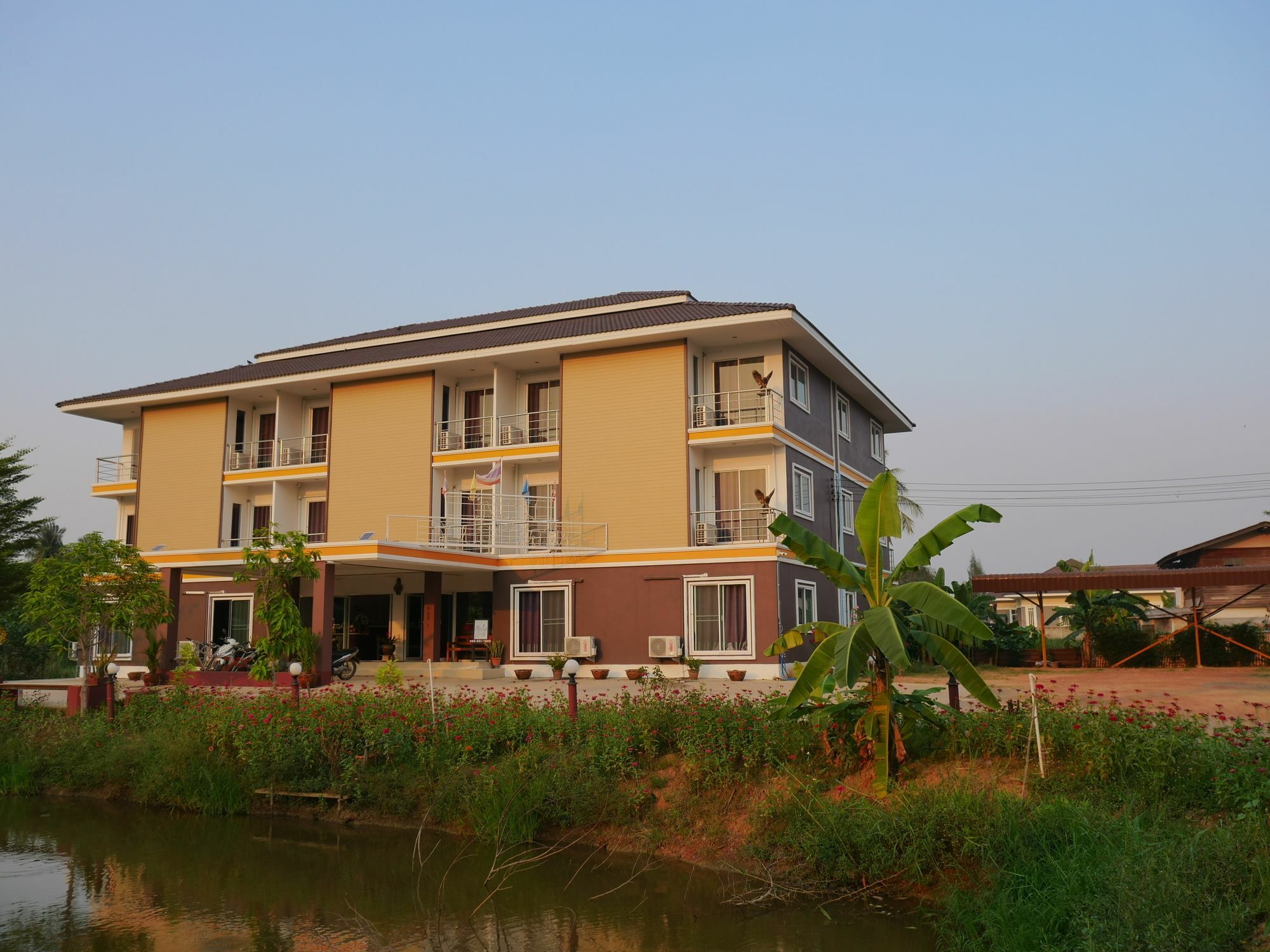 Jumpa Resort Hotel Phitsanulok Exteriér fotografie
